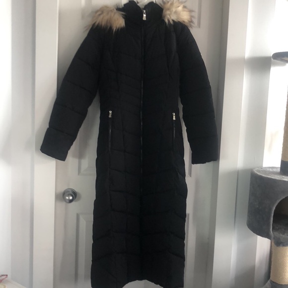 Calvin Klein winter jacket in XS - Picture 2 of 7